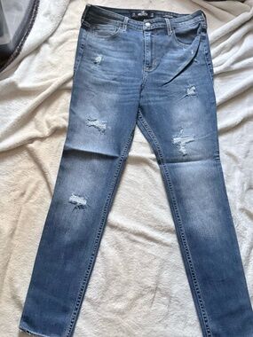 Woman's Hollister Jeans